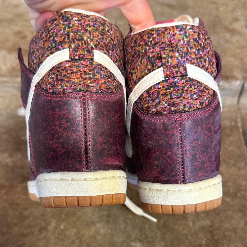 Nike Sky High Floral Dunk Colorful High-Top Sneakers - Picture 3 of 5